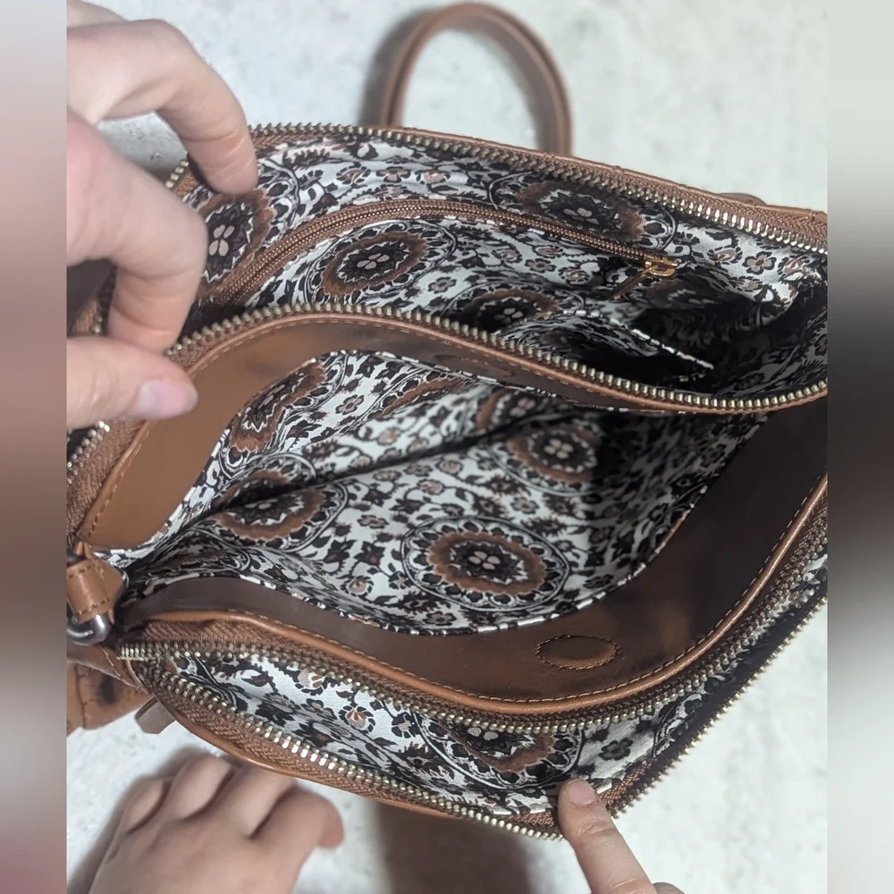Vera Bradley Quilted Brown Leather Shoulder Bag - Picture 3 of 14